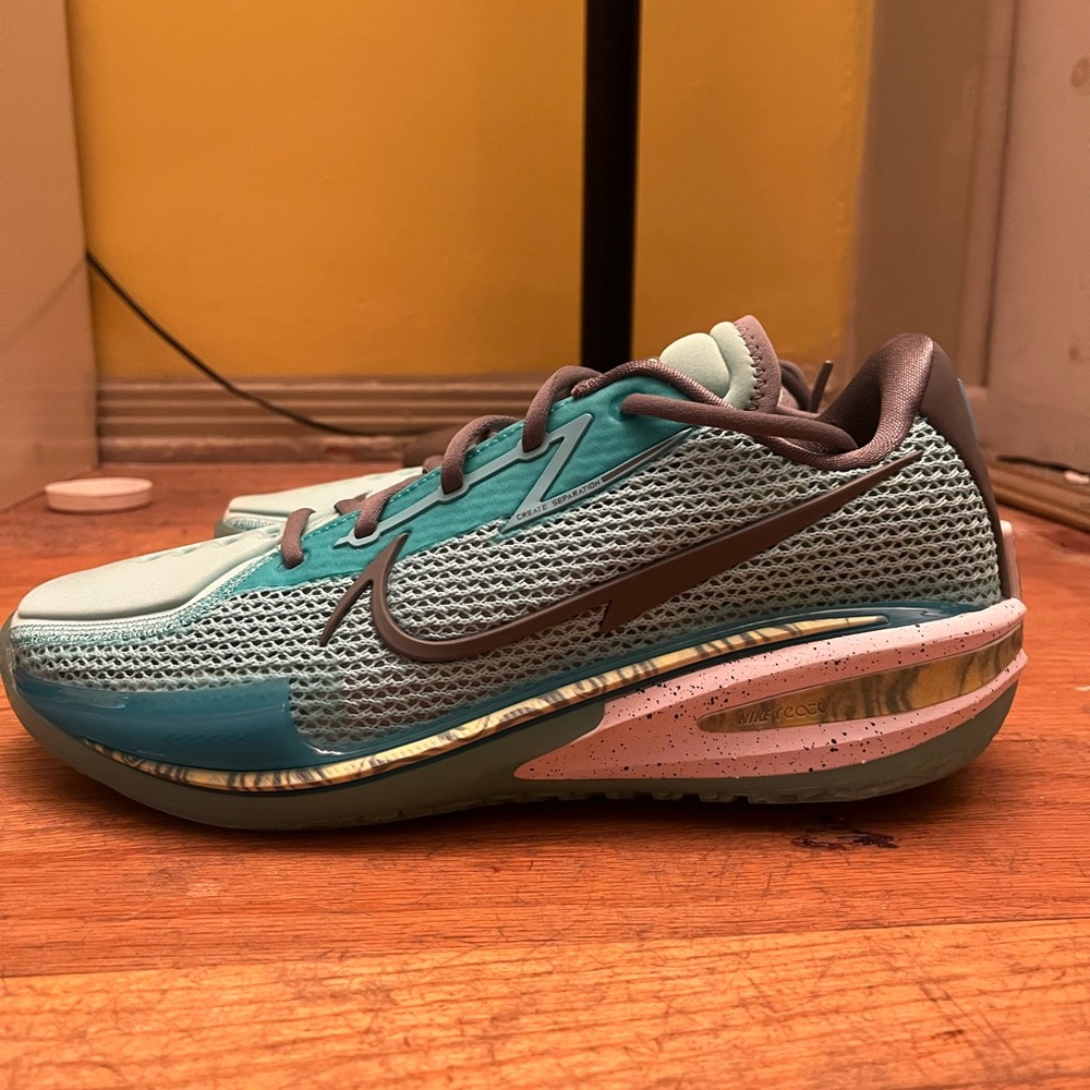 Nike Air Zoom G.T. Cut x Sabrina Ionescu